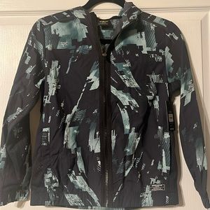 NWT Athletic Work. Kids lightweight windbreaker jacket.size L (10/12)